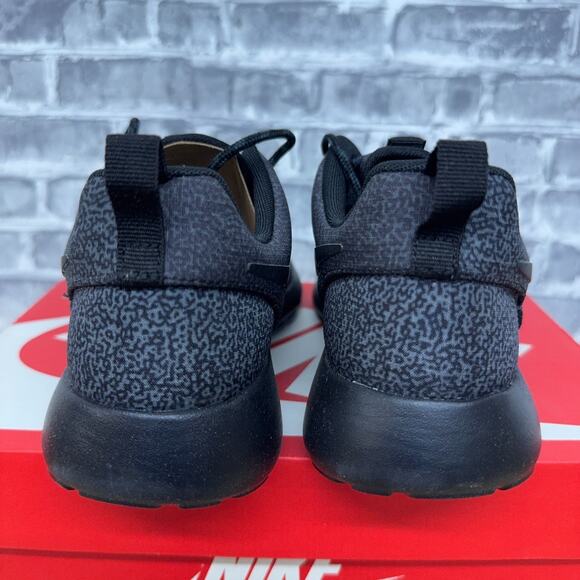 Nike Roshe Run Print Anthracite Black 599432-017 Womens Size 7 New - Picture 4 of 7